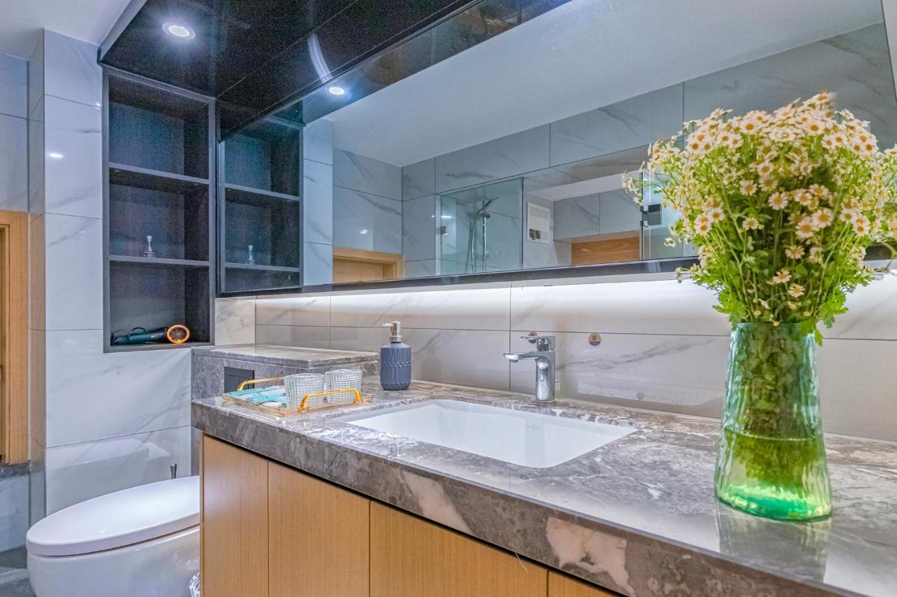 Kunming Dianchi Mideel International Apartment - South Asian Style Fuhai Metro Εξωτερικό φωτογραφία